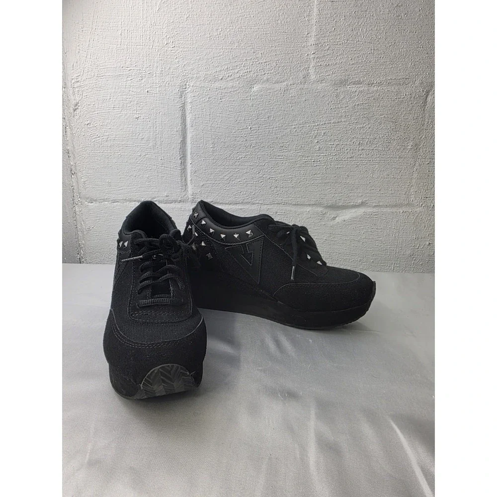 Volatile Expulsion Y2K Shoes Women's 7.5 Black Suede Studded Platform Sneakers‎